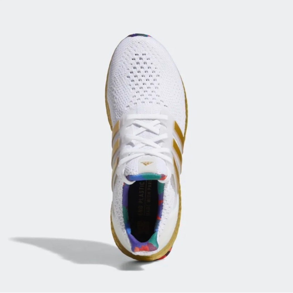 Adidas Ultraboost 5.0 DNA. Womens 11.5, Men’s 10.5 - Picture 9 of 13